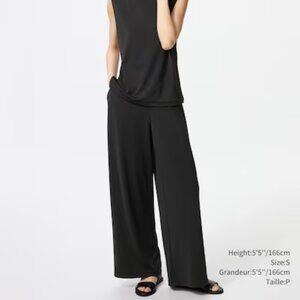 Uniqlo Black Crepe Wide-Leg Pants